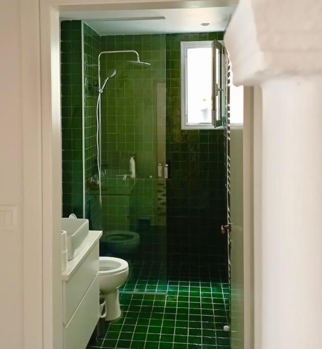 Stylish City Flat Near Promenade Salonic Exterior foto