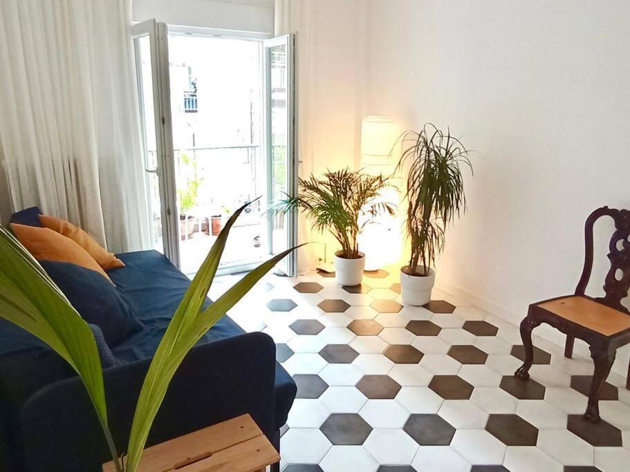 Stylish City Flat Near Promenade Salonic Exterior foto